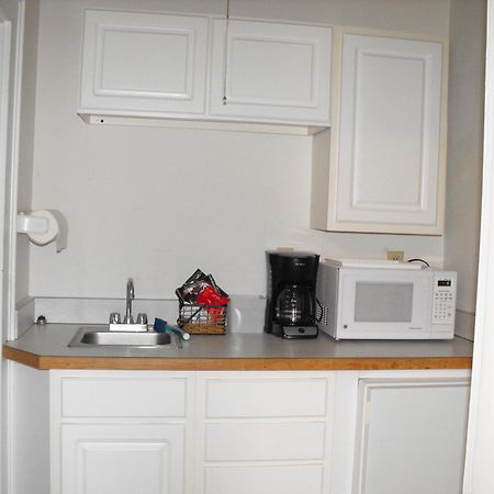 Empire House Hotel Rising Sun Екстер'єр фото